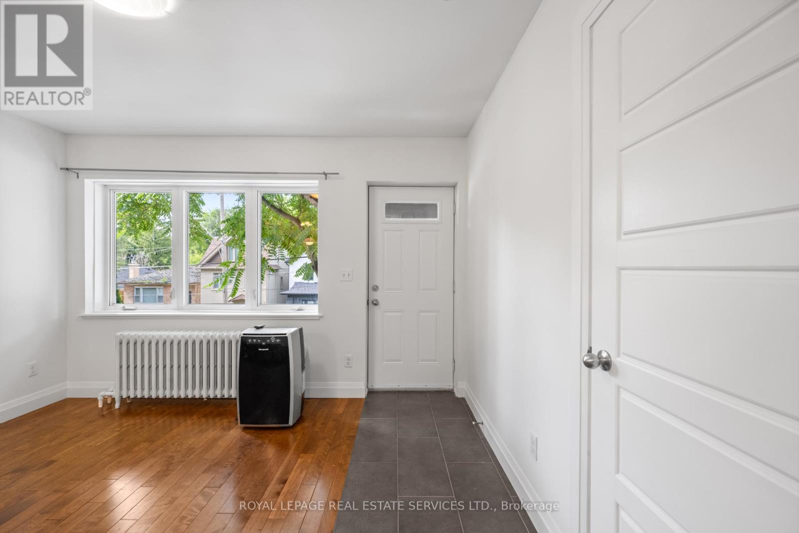 Property at 15 RUNNYMEDE ROAD image 2