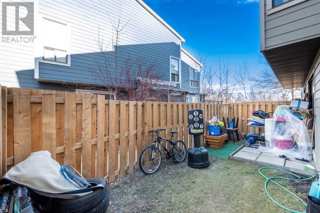 Property at 1, 104 Grier Terrace NE image 4