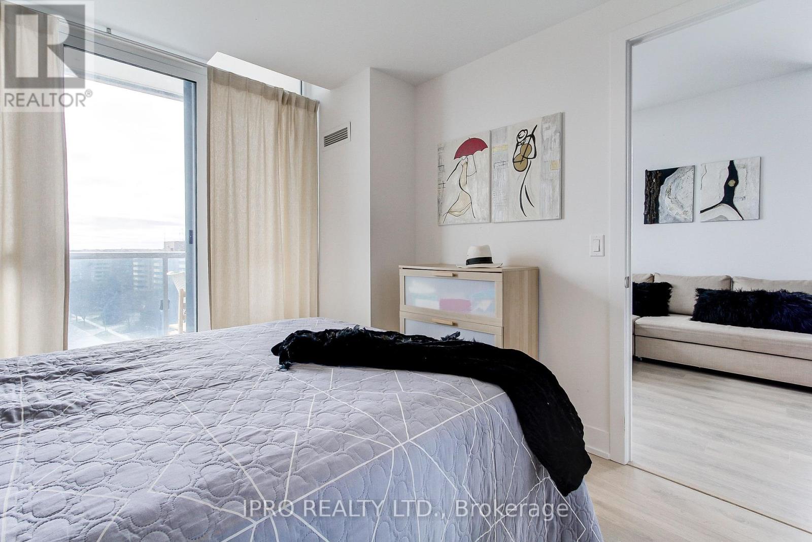 1007 - 9471 Yonge Street Nw, Richmond Hill, Ontario  L4C 0Z5 - Photo 16 - N12088053