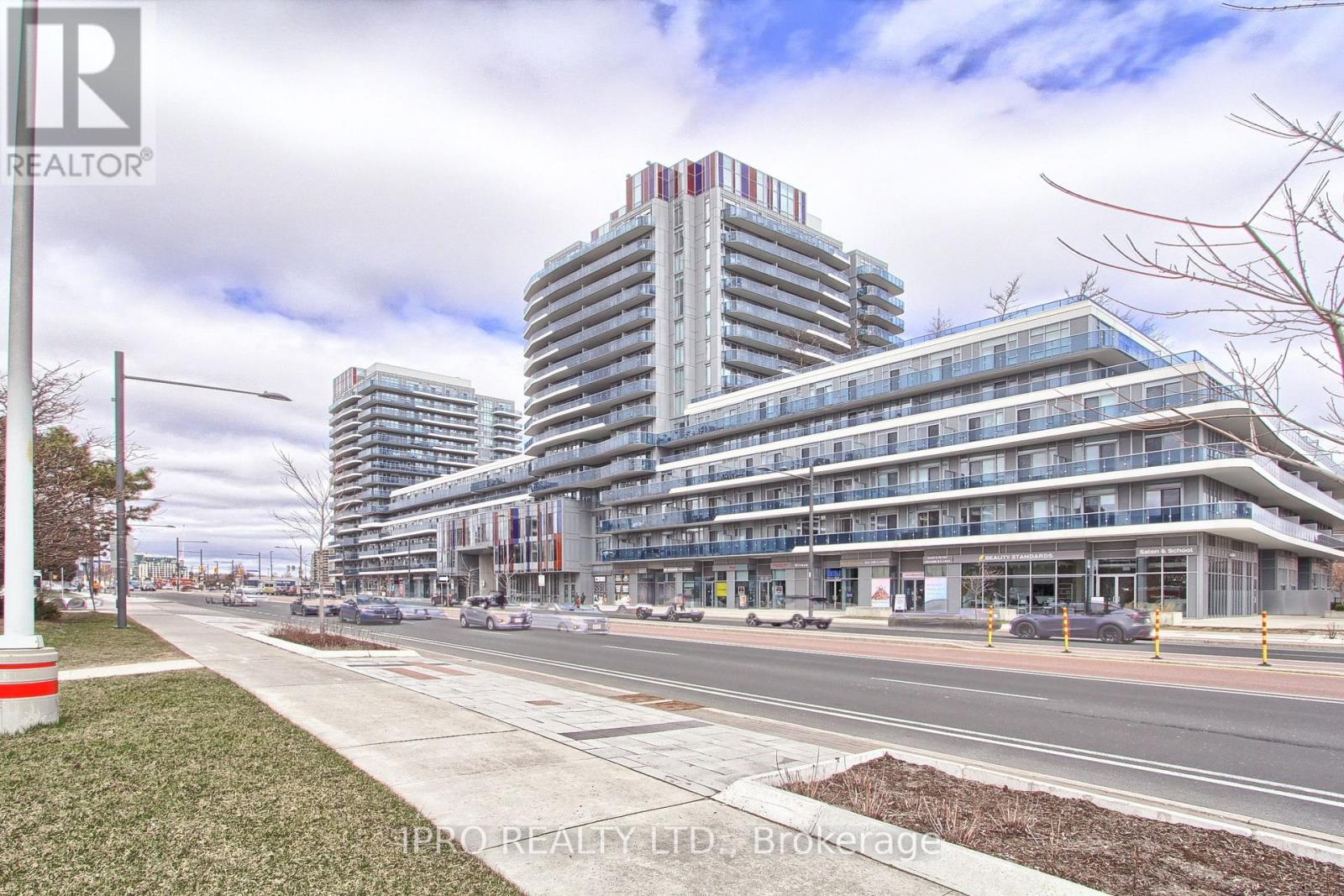 1007 - 9471 YONGE STREET NW, Richmond Hill, Ontario