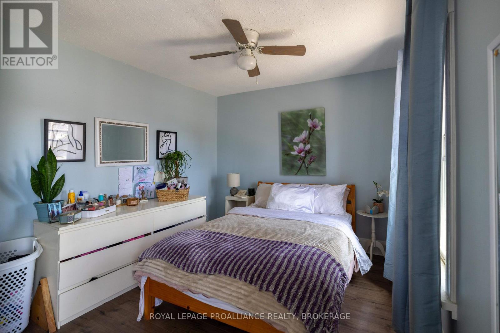 24 Perth Street, Rideau Lakes, Ontario  K0G 1V0 - Photo 13 - X12084628