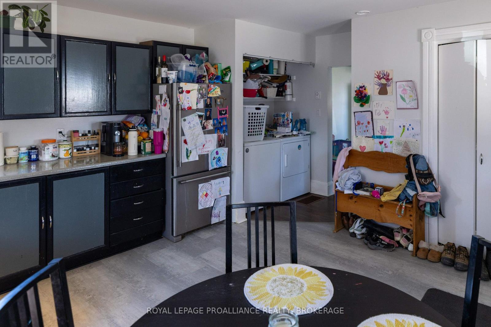 24 Perth Street, Rideau Lakes, Ontario  K0G 1V0 - Photo 17 - X12084628