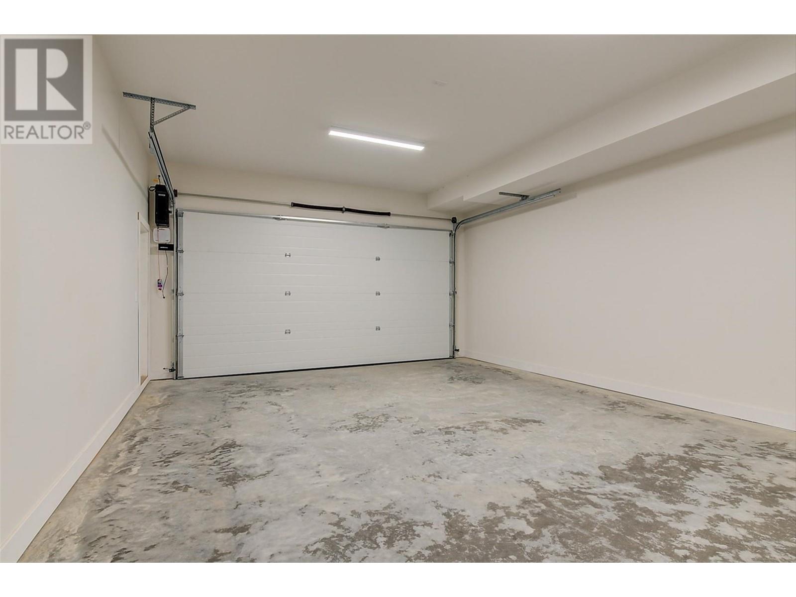 732 Coopland Crescent Unit# 2 Kelowna Photo 46