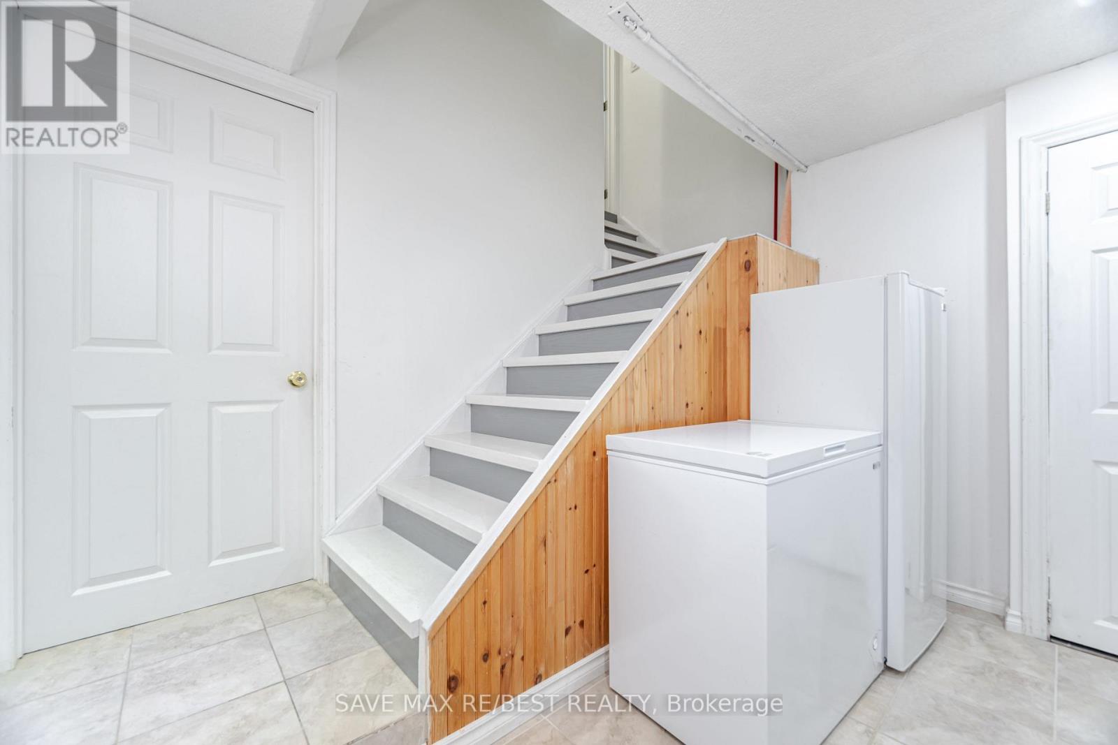 14 Rustywood Drive, Brampton, Ontario  L6Y 2W2 - Photo 27 - W12081932