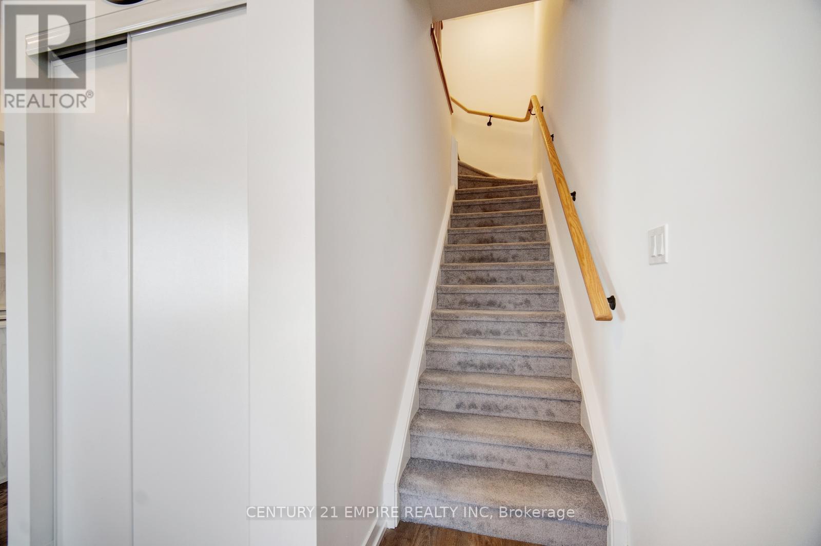 E3 - 20 Palace Street, Kitchener, Ontario  N2E 0J3 - Photo 12 - X11942854