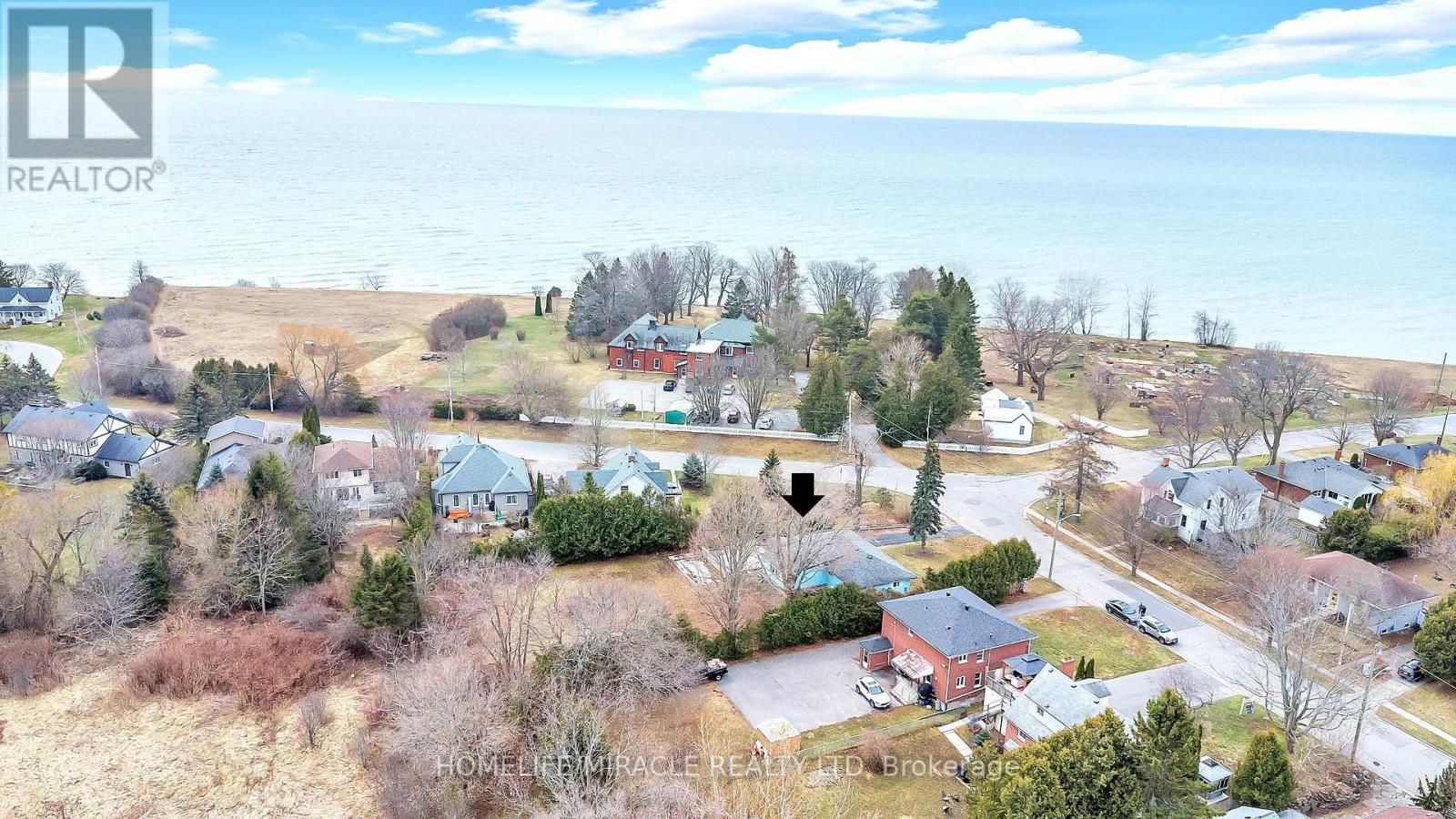 Property at 122 TREMAINE STREET image 1