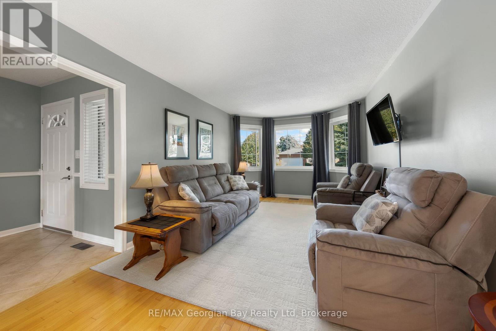 204 Margaret Street, Midland, Ontario  L4R 4Y1 - Photo 4 - S12088940