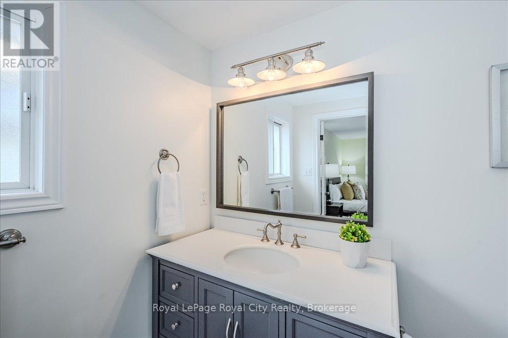 219 Elmira Road S, Guelph, Ontario  N1K 1R1 - Photo 28 - X12088950