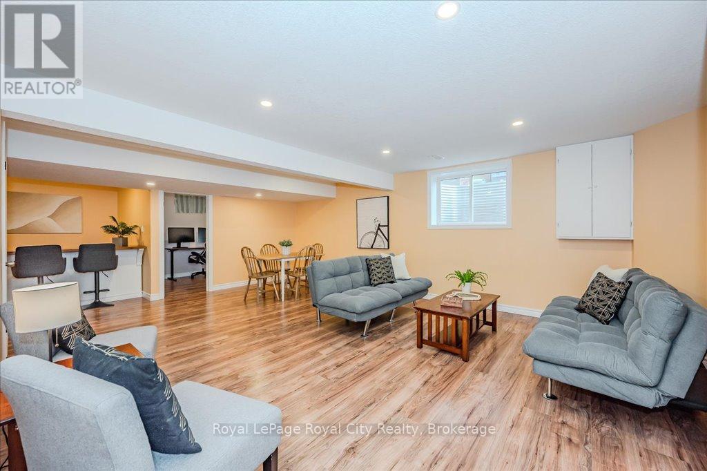219 Elmira Road S, Guelph, Ontario  N1K 1R1 - Photo 34 - X12088950