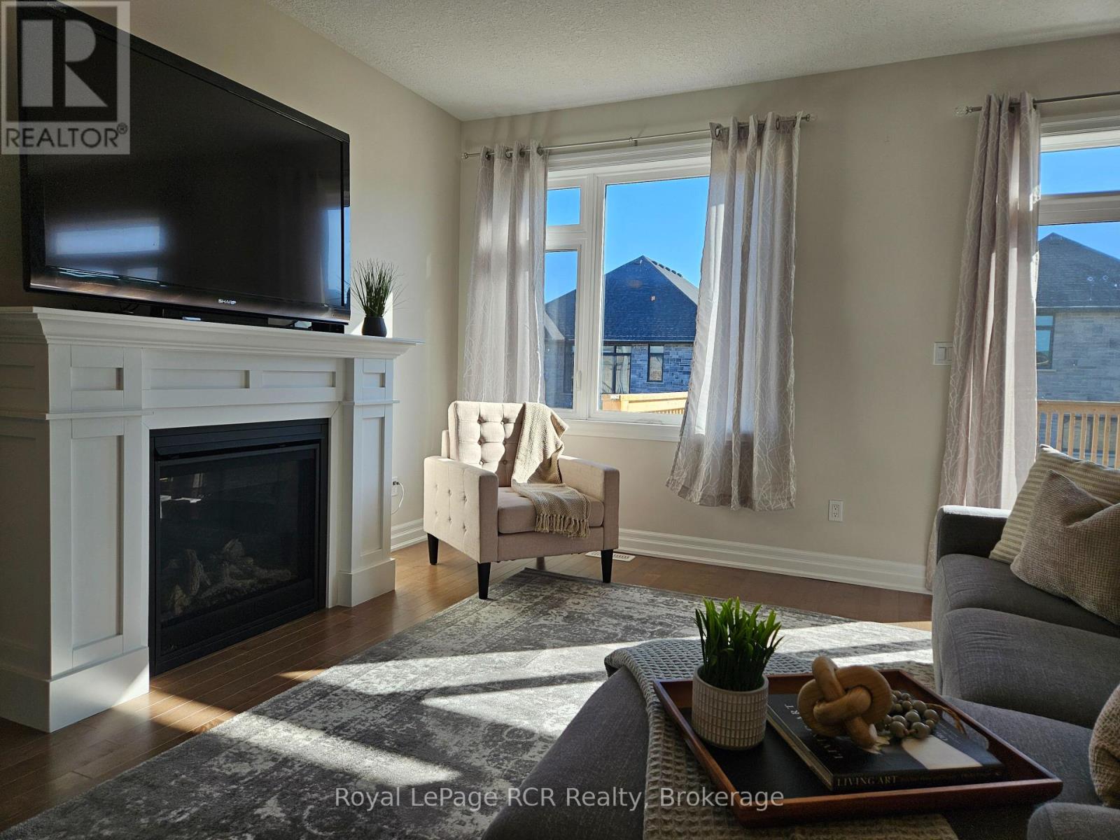 360 Mary Rose Avenue, Saugeen Shores, Ontario  N0H 2C3 - Photo 12 - X12088963