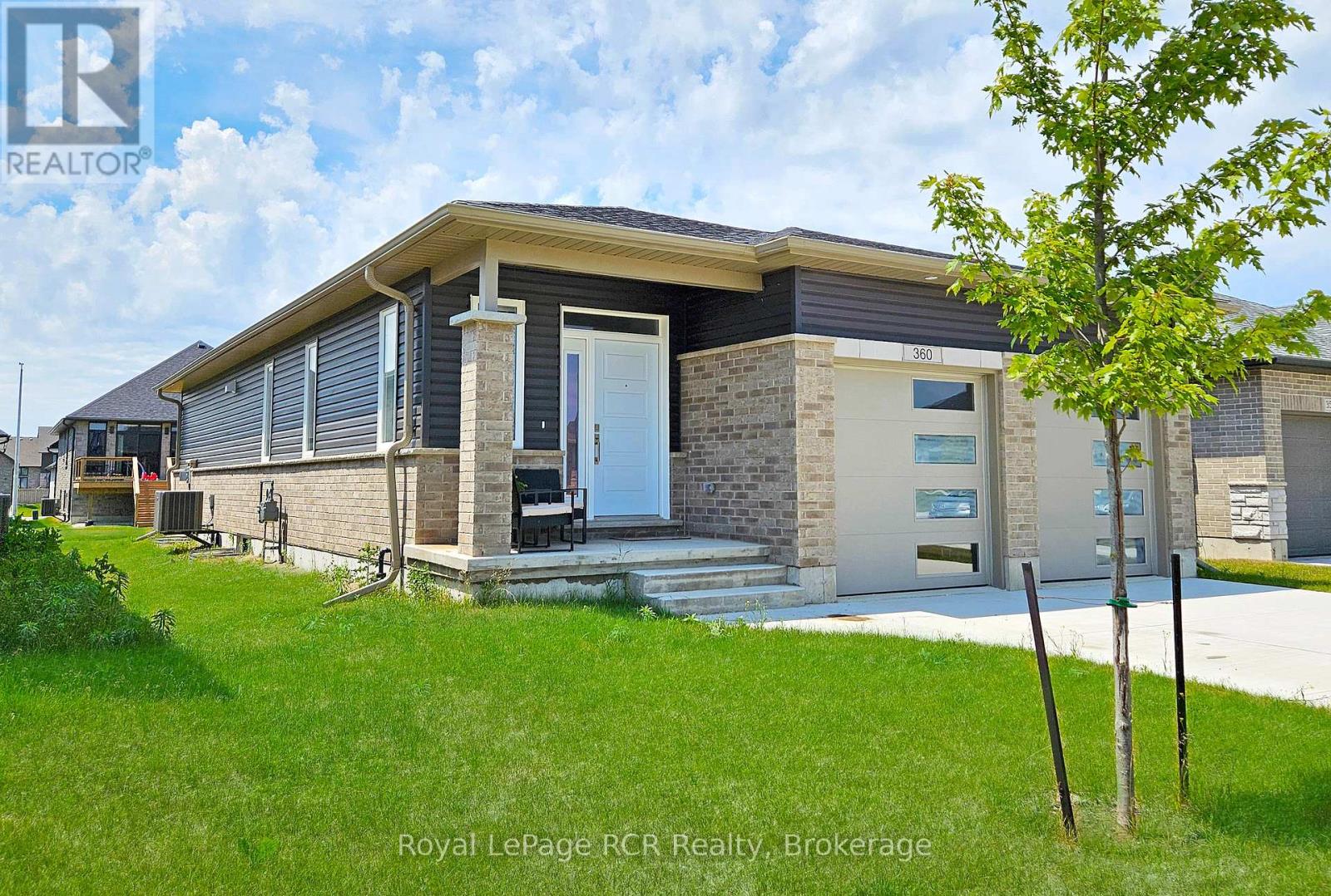Property at 360 MARY ROSE AVENUE image 2