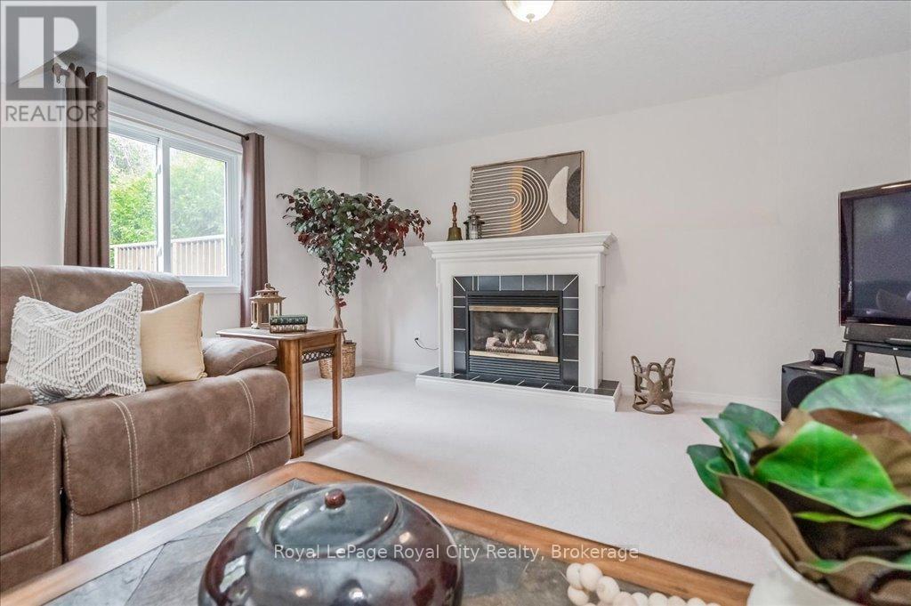 525 Watt Street, Centre Wellington, Ontario  N1M 3K3 - Photo 29 - X12088995