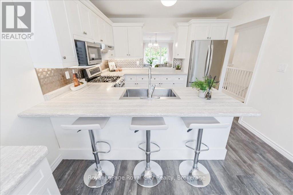 525 Watt Street, Centre Wellington, Ontario  N1M 3K3 - Photo 7 - X12088995