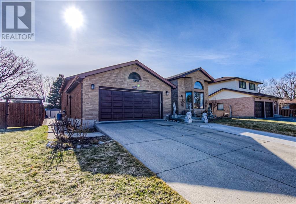 97 Old Chicopee Drive, Kitchener, Ontario  N2A 3R7 - Photo 2 - 40709492