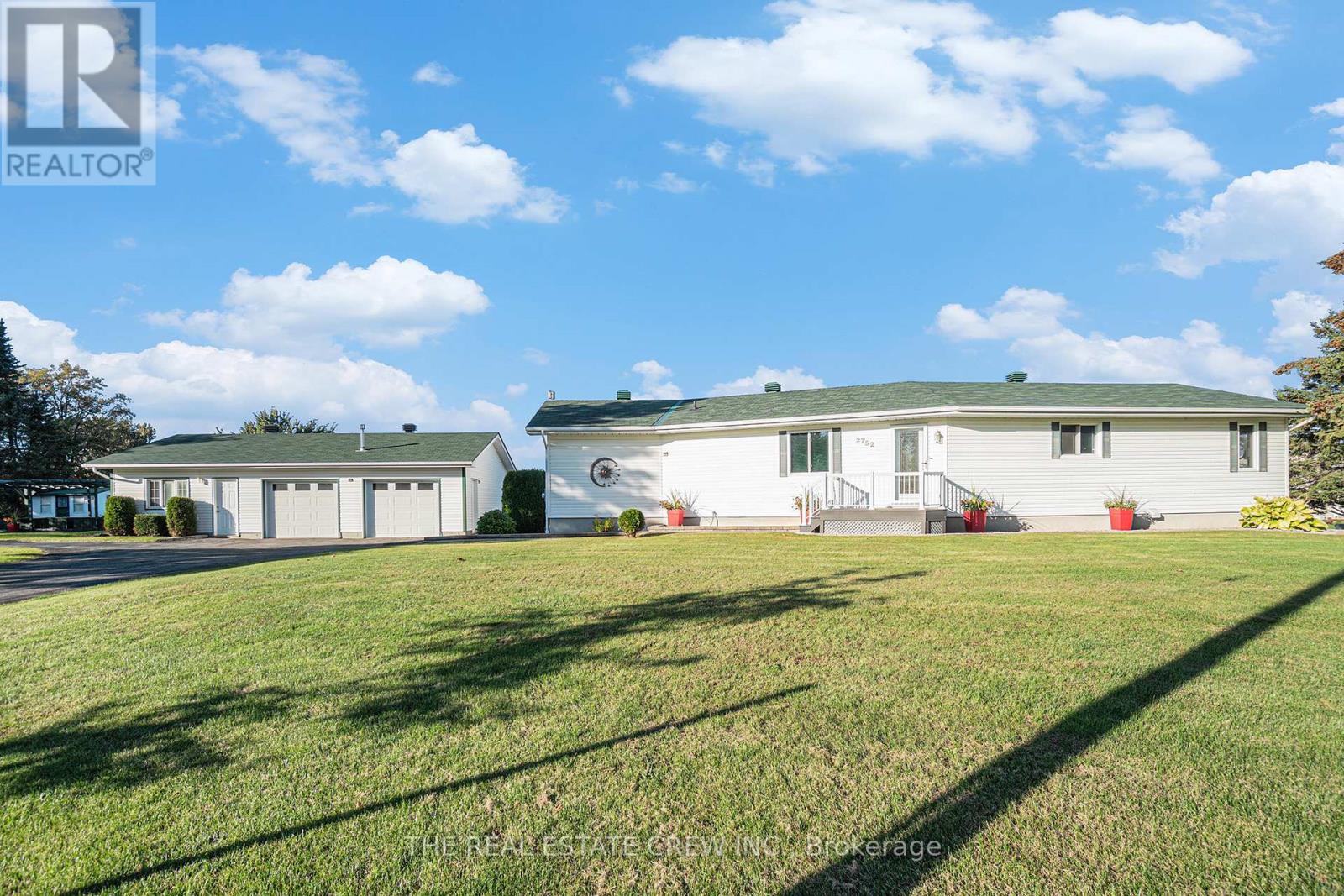 2752 CHARTRAND ROAD, Champlain, Ontario