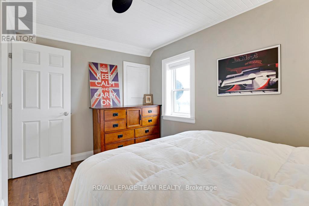 52 Main Street, Merrickville-Wolford, Ontario  K0G 1N0 - Photo 37 - X12088989