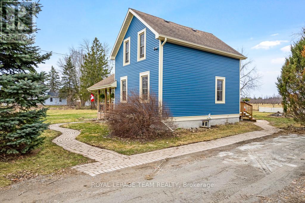 Property at 52 MAIN STREET image 4