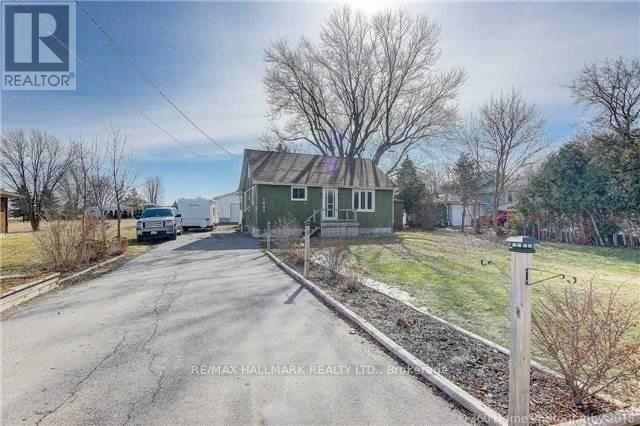 1527 Killarney Beach Road, Innisfil, Ontario  L0L 1W0 - Photo 5 - N12089030
