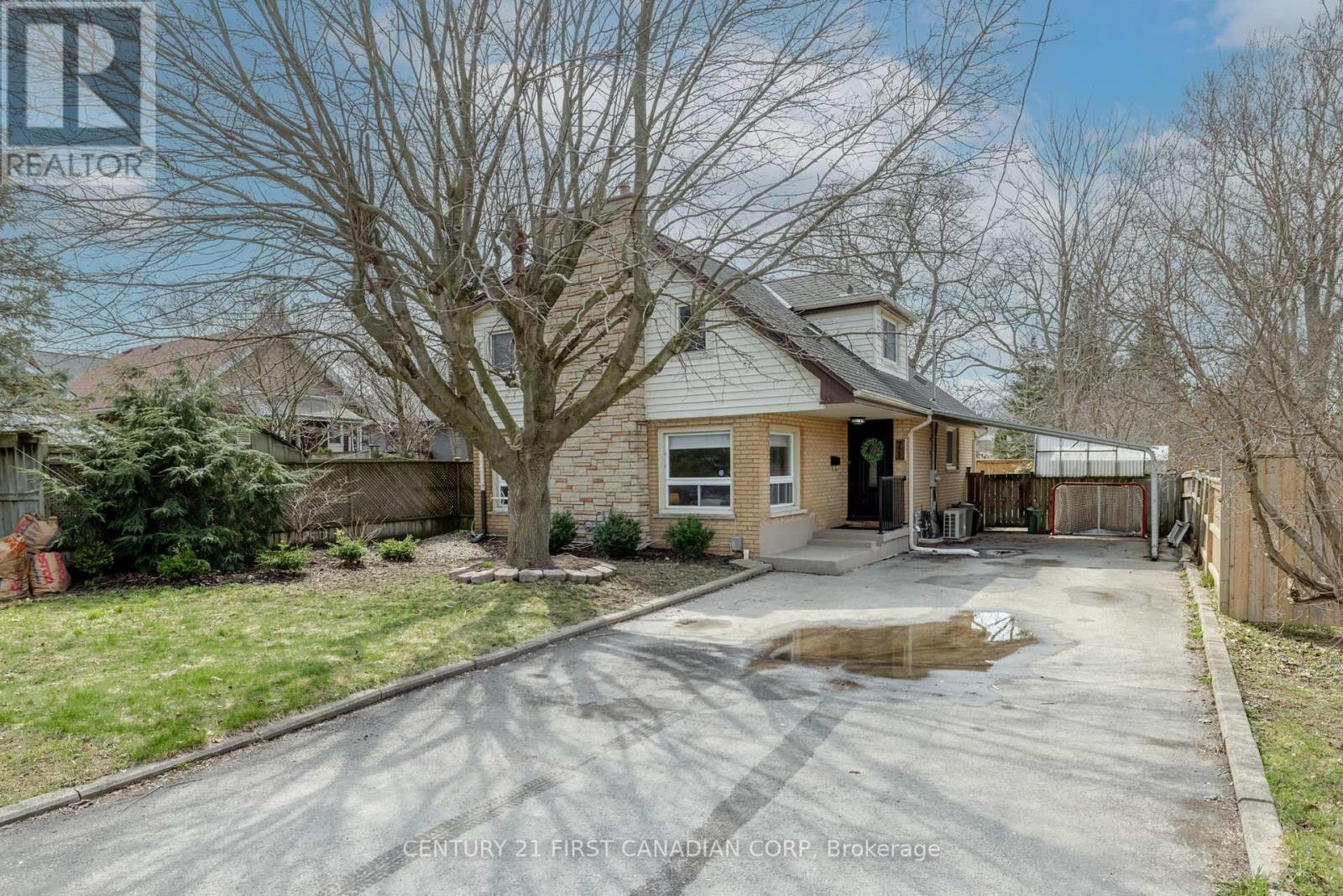 71 Belgrave Avenue, London South, Ontario  N6C 4B5 - Photo 2 - X12085513