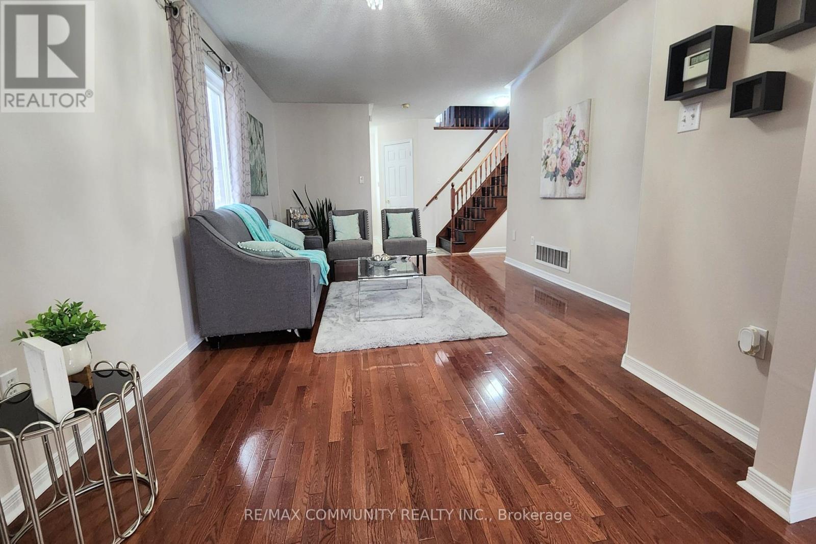 Property at 75 HUTTON PLACE image 5