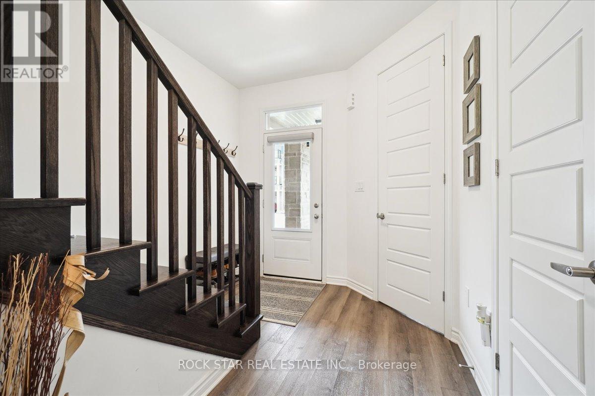 1560 Moira Crescent, Milton, Ontario  L9T 6H8 - Photo 21 - W12088870