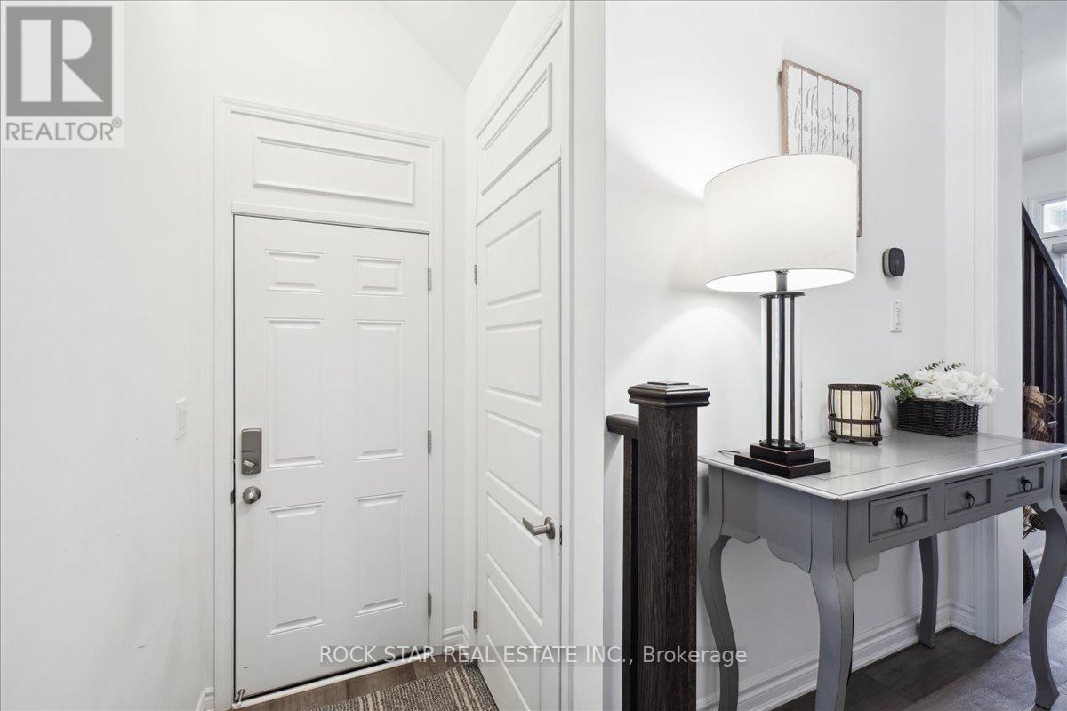 1560 Moira Crescent, Milton, Ontario  L9T 6H8 - Photo 24 - W12088870