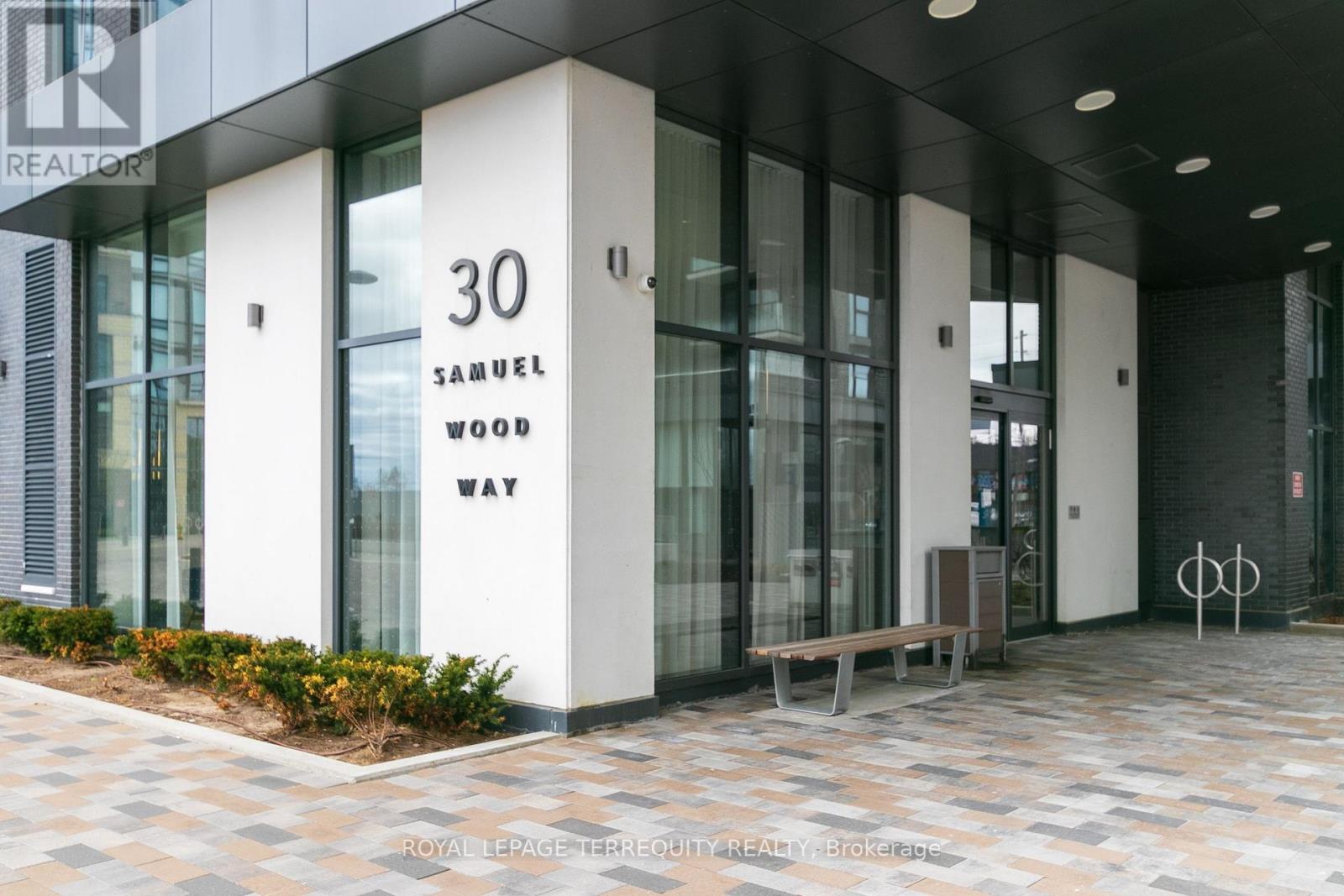 Property at 1911 - 30 SAMUEL WOOD WAY image 1