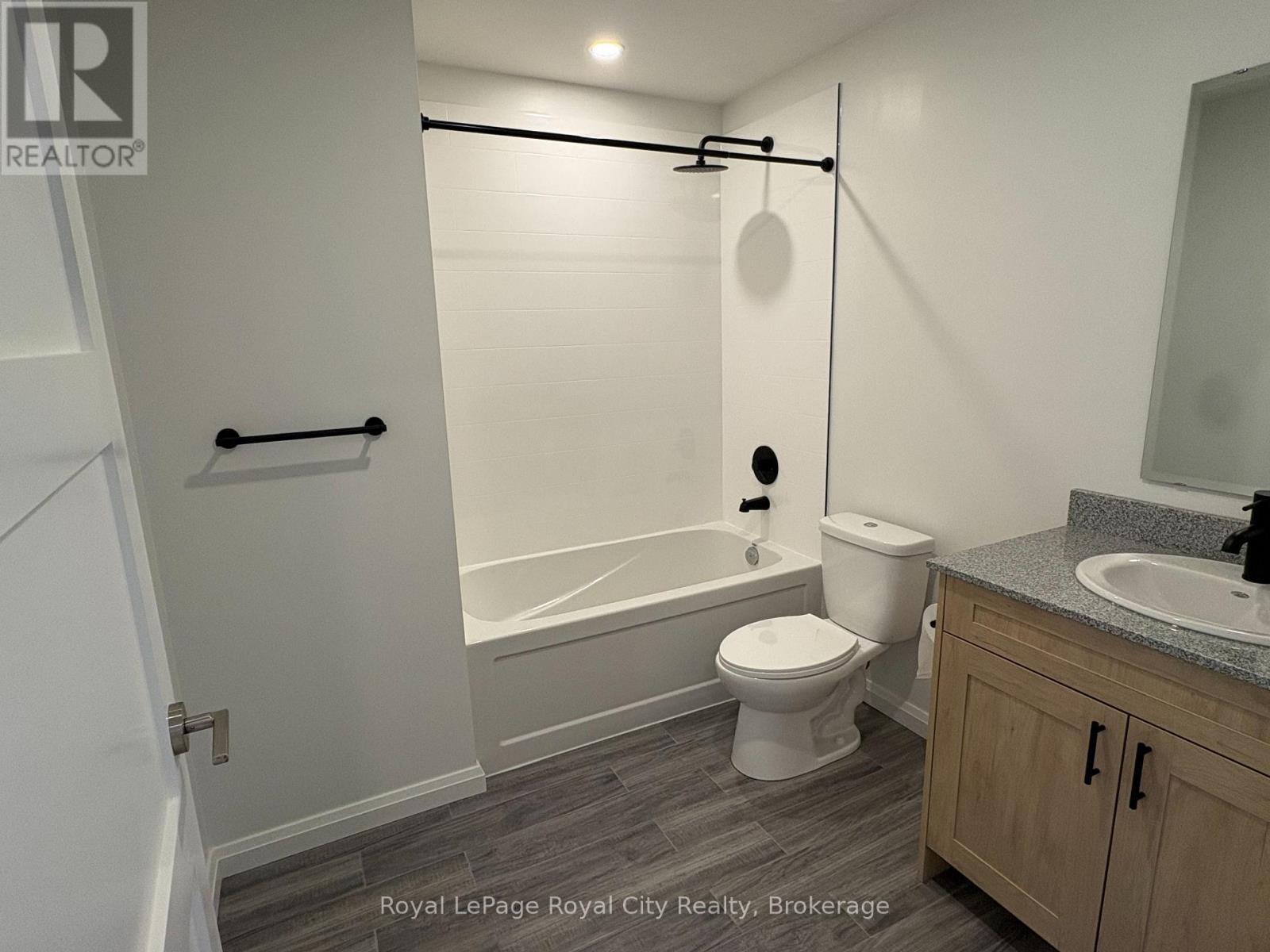 Ph02 - 191 Elmira Road S, Guelph, Ontario  N1K 0E5 - Photo 21 - X12055217