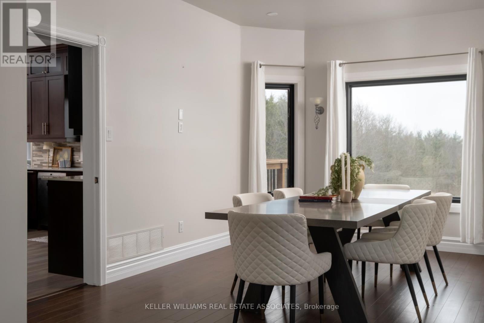 9343 Wellington 22 Road, Erin, Ontario  N0B 1Z0 - Photo 6 - X12088908