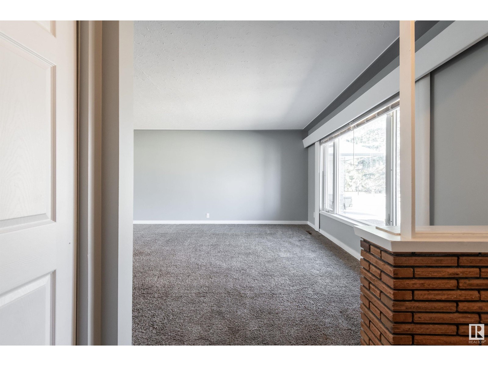 Property at 12107 & 12111 139 ST NW image 3