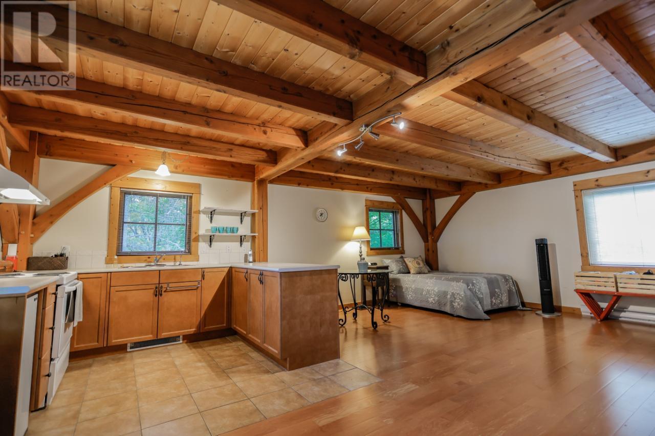 3179 Heddle Road, Nelson, British Columbia  V1L 6M2 - Photo 39 - 10343995