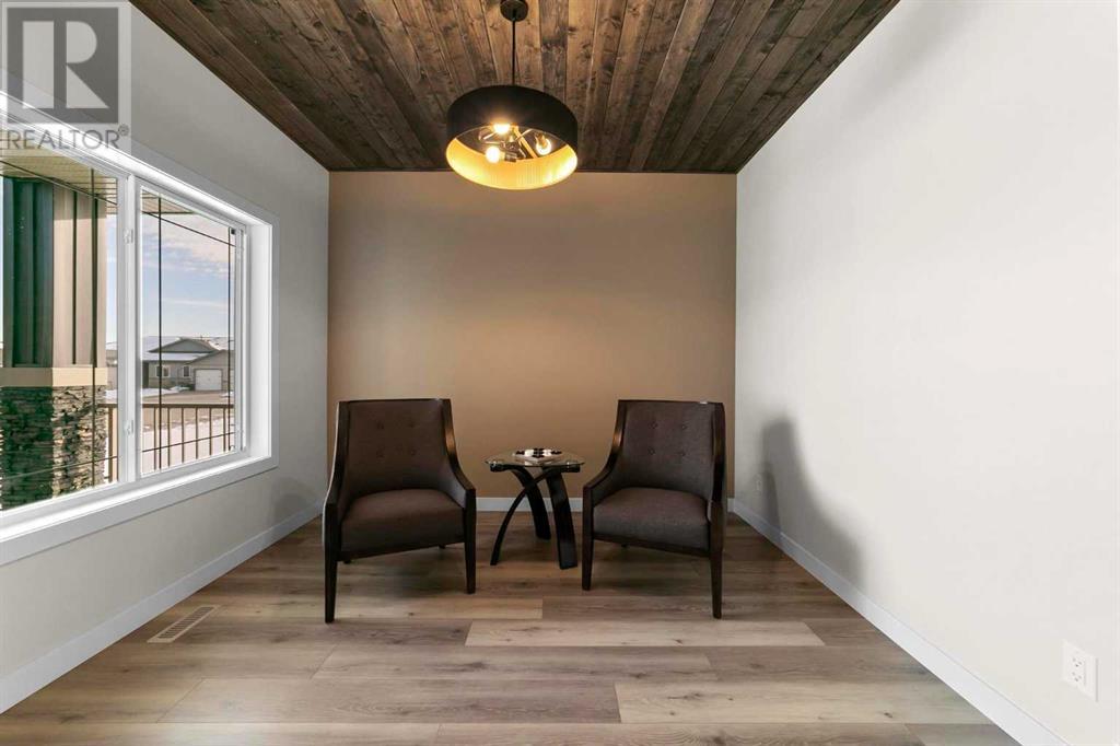 7505 38a Ave, Camrose, Alberta  T4V 5E3 - Photo 7 - A2208686