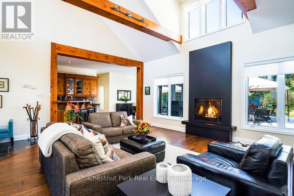 2 Evergreen Road, Collingwood, Ontario  L9Y 5A8 - Photo 16 - S12089114