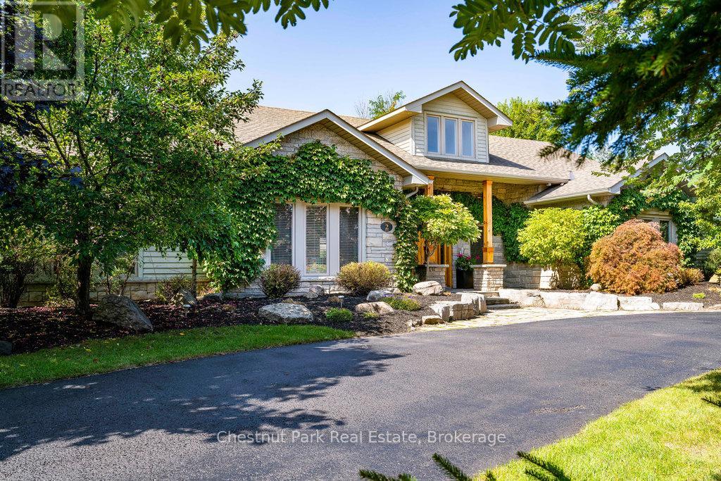 2 Evergreen Road, Collingwood, Ontario  L9Y 5A8 - Photo 3 - S12089114
