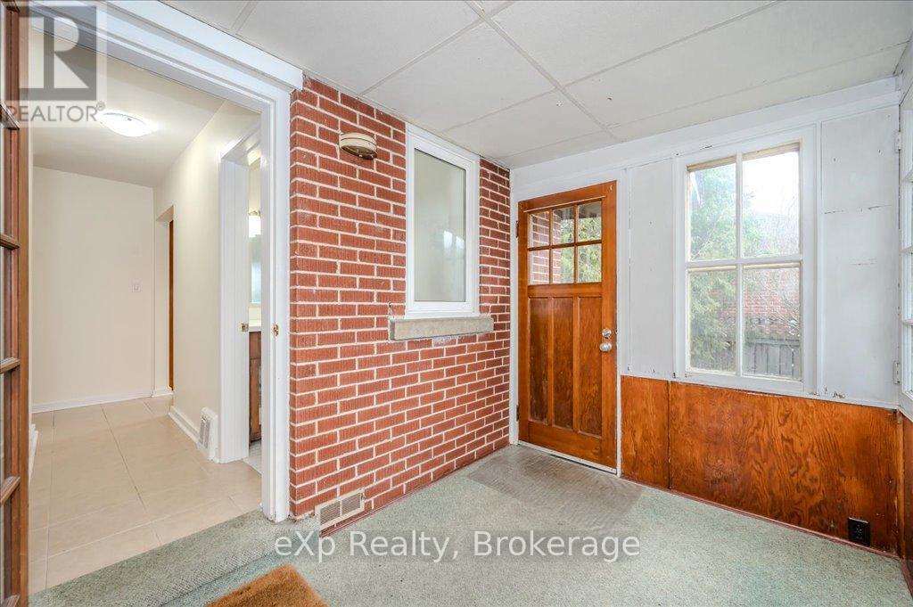 5 Paul Avenue, Guelph, Ontario  N1E 1S1 - Photo 16 - X12089060