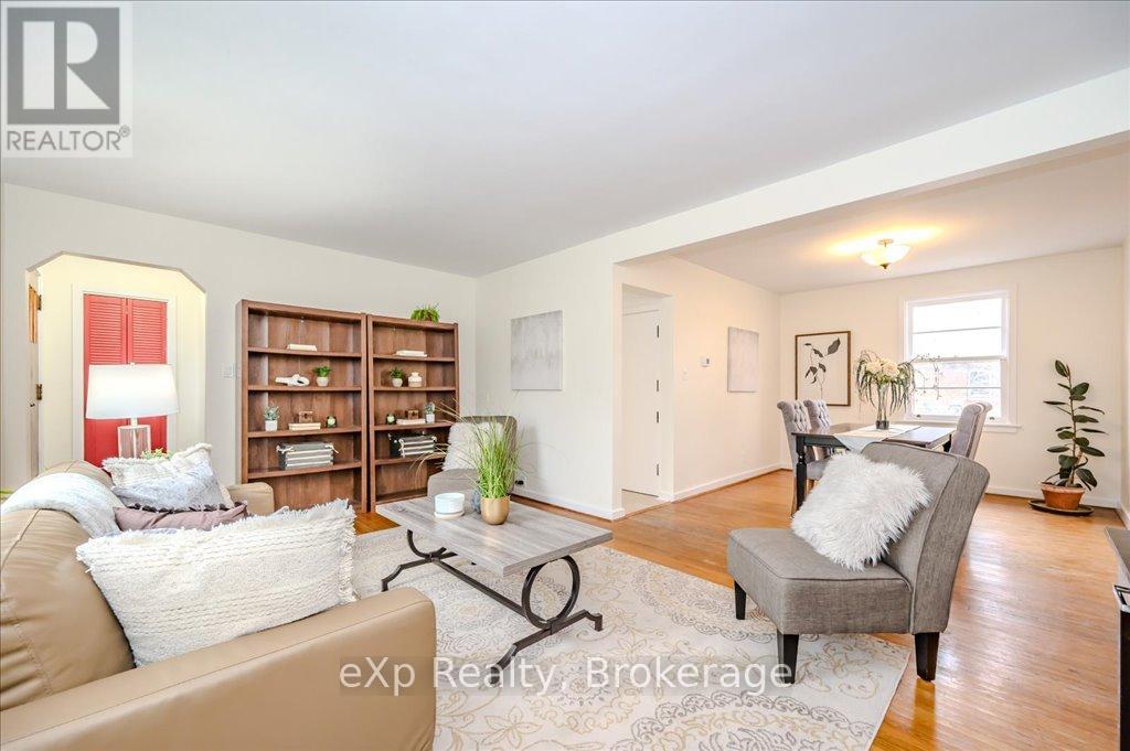 5 Paul Avenue, Guelph, Ontario  N1E 1S1 - Photo 6 - X12089060