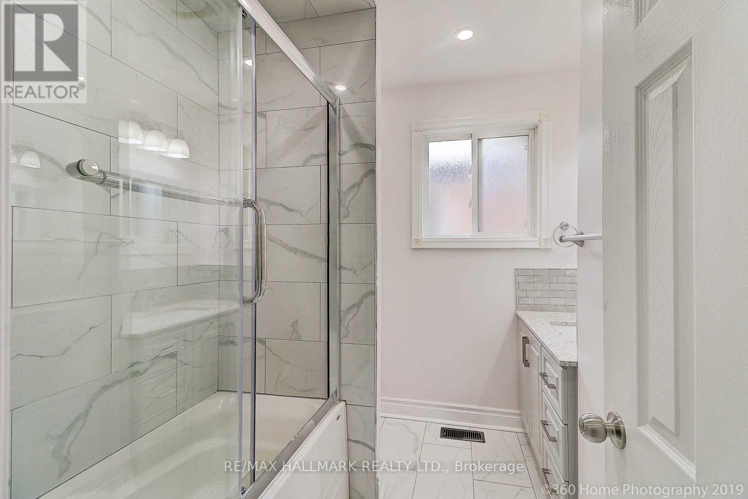 107 Preston Street, Toronto, Ontario  M1N 3N4 - Photo 9 - E12089046