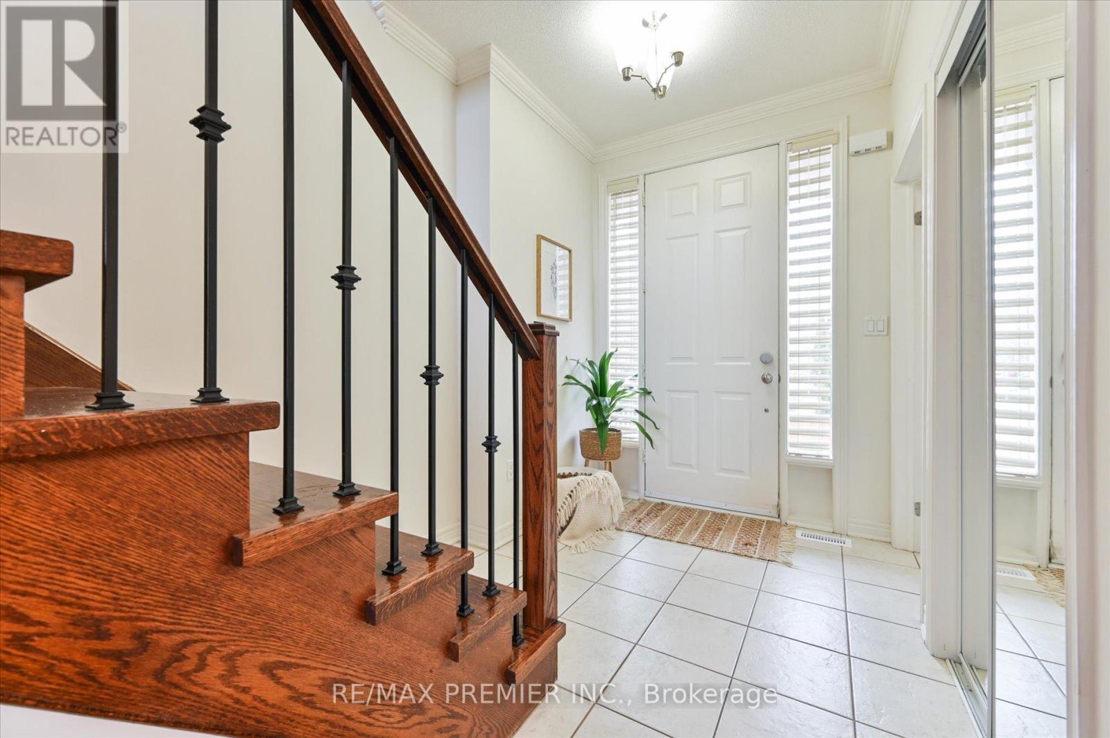 Property at 30 HELEN STREET image 3