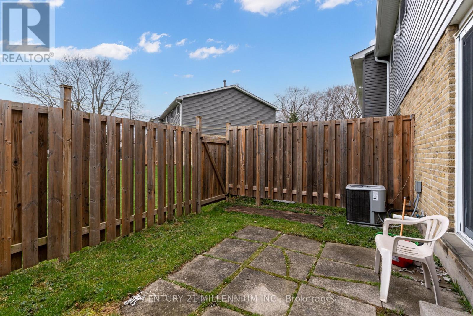 17 - 470 Second Street, London East, Ontario  N5V 3X3 - Photo 25 - X12084701