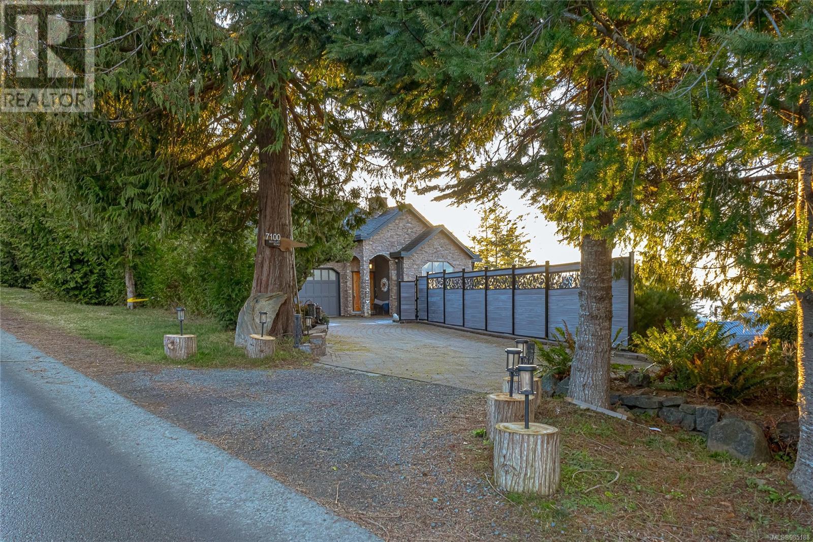 7100 Sea Cliff Rd, Sooke, British Columbia  V9Z 1A8 - Photo 12 - 985188