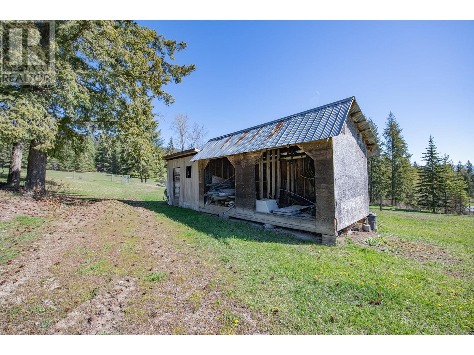 Property at 6197 LINE 17 Road image 4