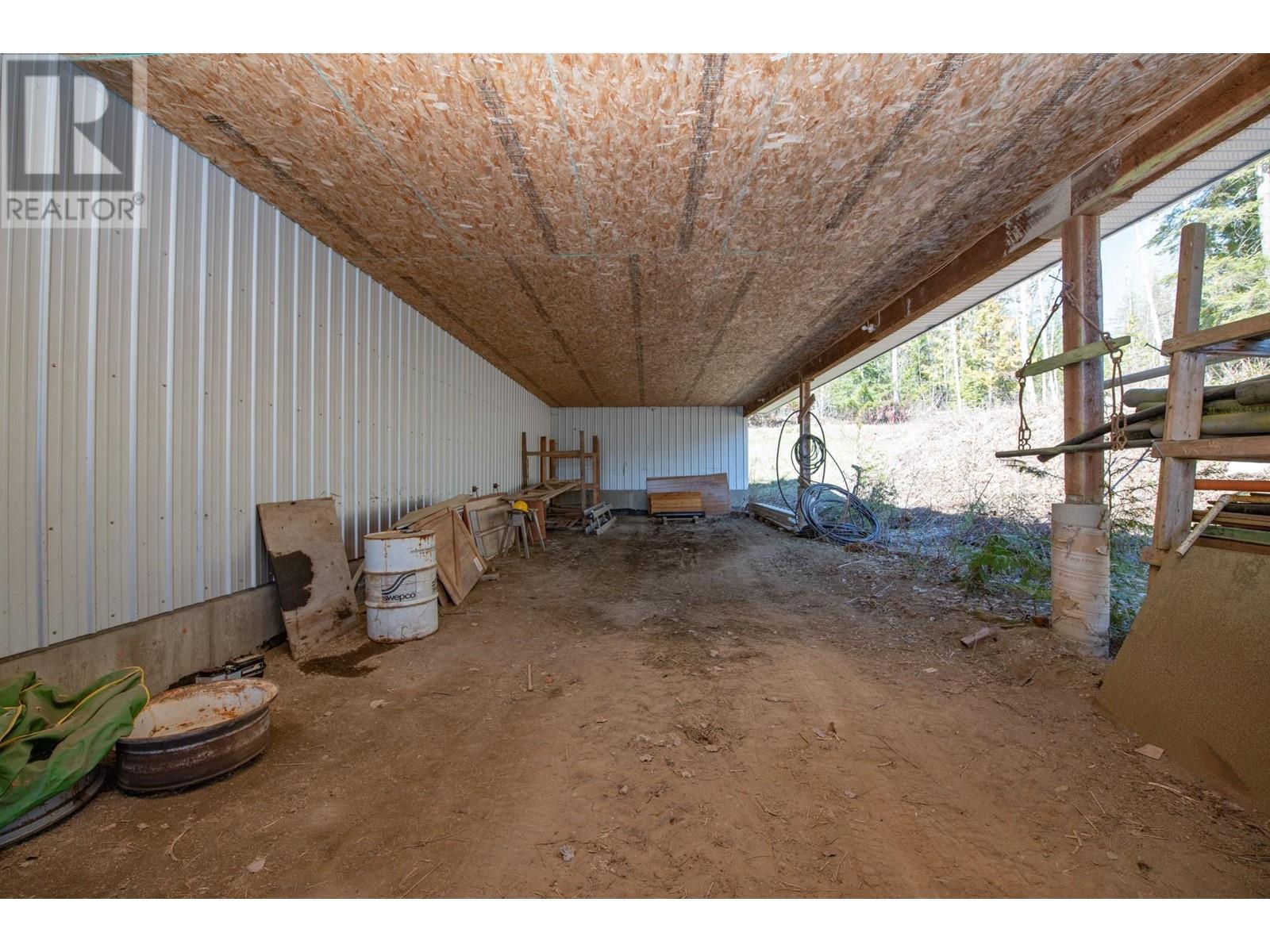 Property at 6197 LINE 17 Road image 3