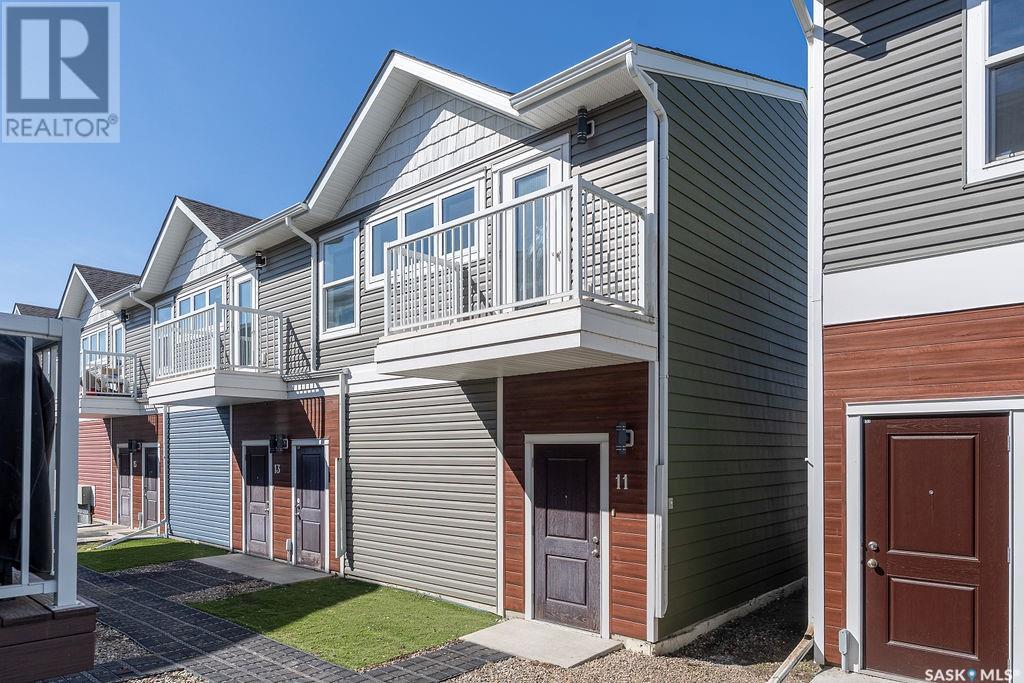 11 401 L Avenue S, Saskatoon, Saskatchewan  S7M 2H2 - Photo 1 - SK003008