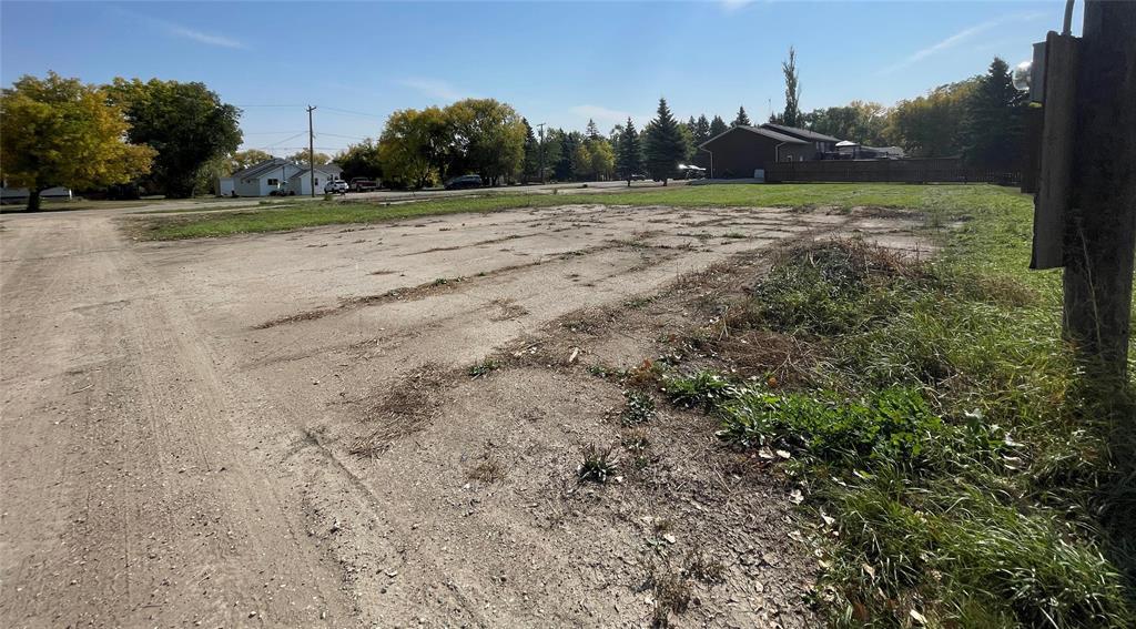 195 Cypress Avenue, St Claude, Manitoba  R0G 1Z0 - Photo 1 - 202508090