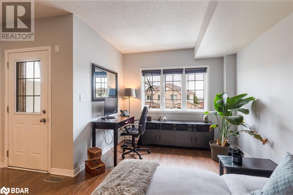 175 Stanley Street Unit# 36, Barrie, Ontario  L4M 0G2 - Photo 8 - 40719002