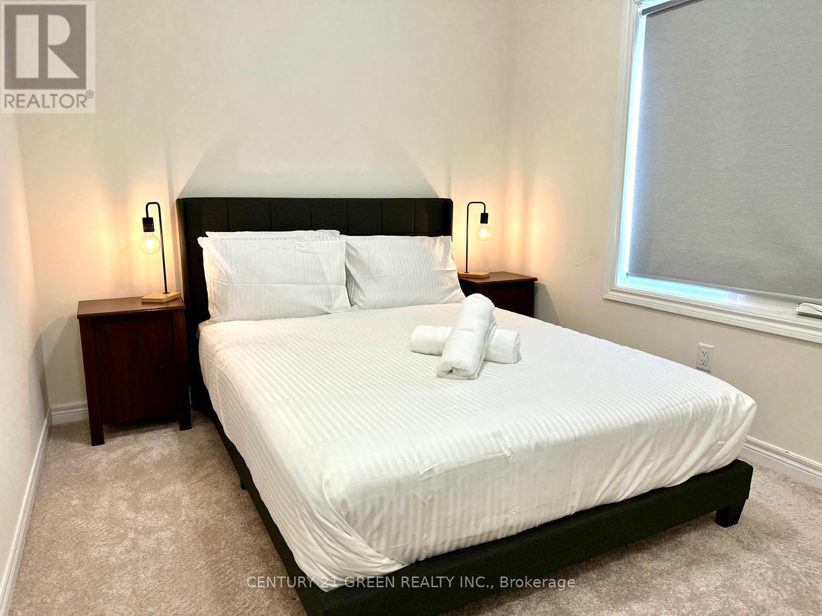39 Action Drive, Brampton, Ontario  L7A 5B2 - Photo 12 - W12081592