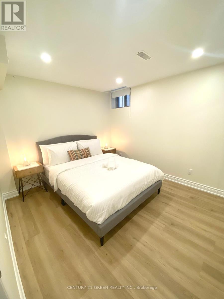 39 Action Drive, Brampton, Ontario  L7A 5B2 - Photo 23 - W12081592