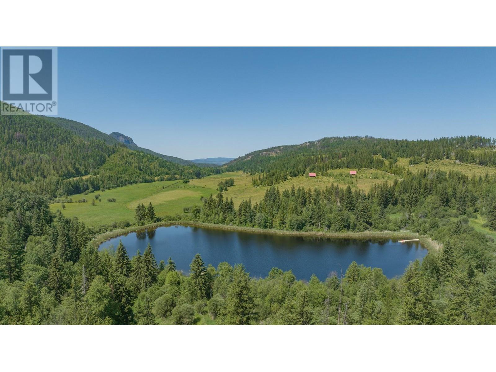 592 Bear Valley Road, Lumby, British Columbia  V0E 2G1 - Photo 2 - 10342998