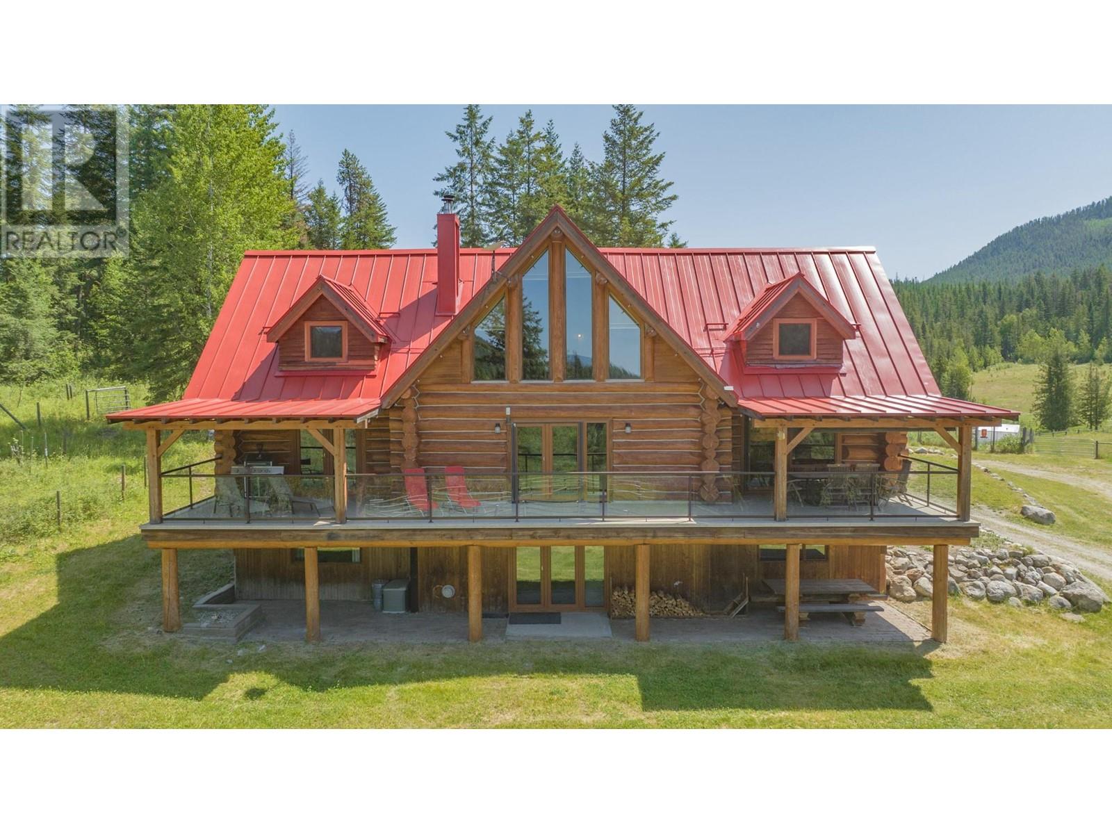 592 Bear Valley Road, Lumby, British Columbia  V0E 2G1 - Photo 4 - 10342998