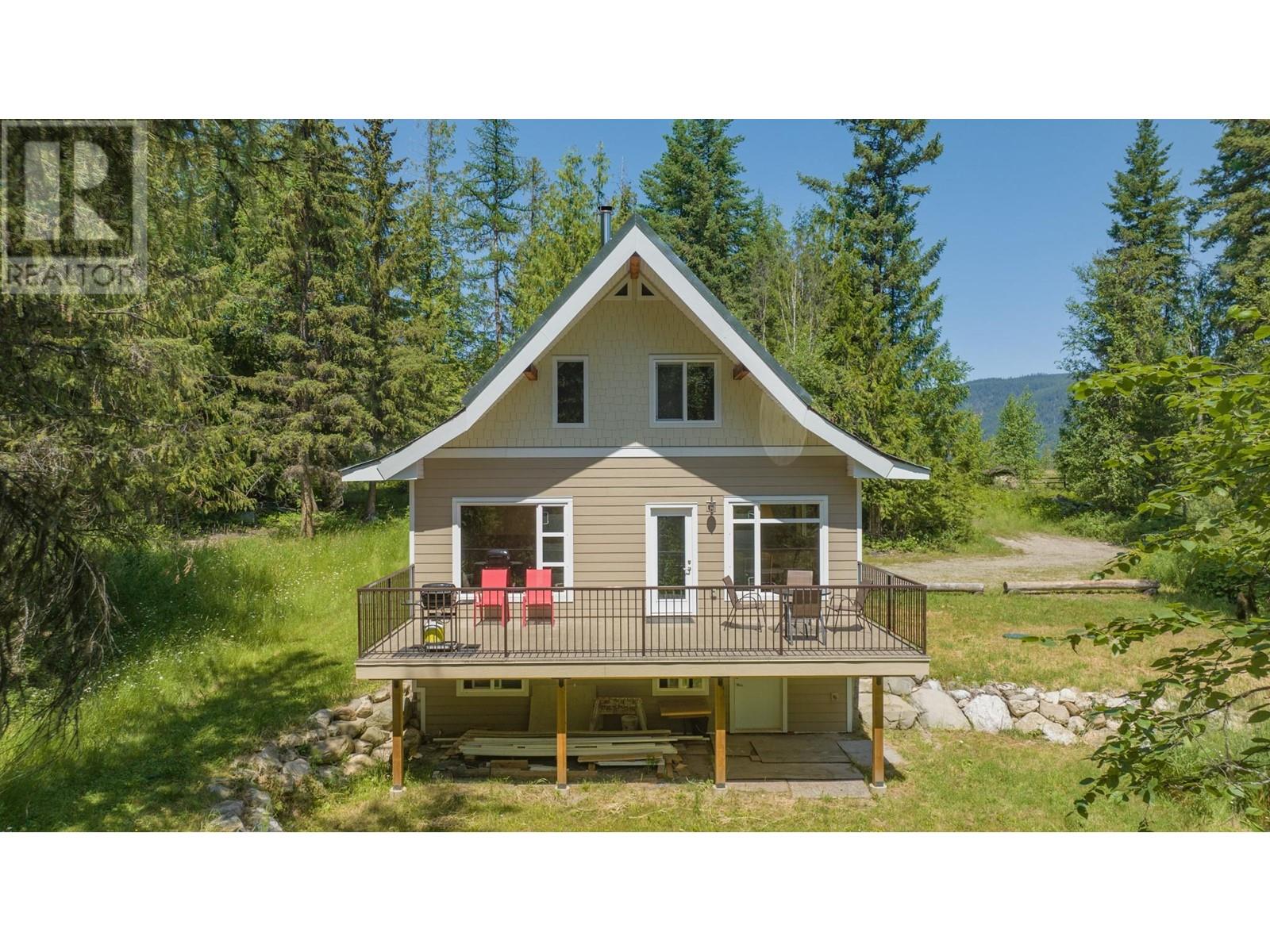 592 Bear Valley Road, Lumby, British Columbia  V0E 2G1 - Photo 5 - 10342998